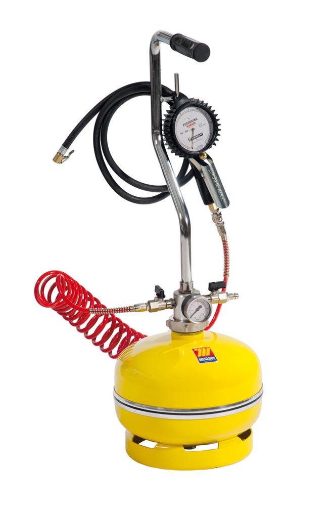 Draagbare bandenpomp compressor handmatig opladen